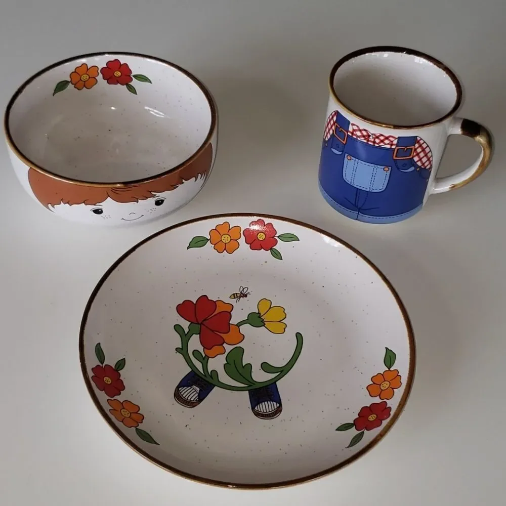 Vintage 70s/80s Child Teacup Bowl & Saucer Set